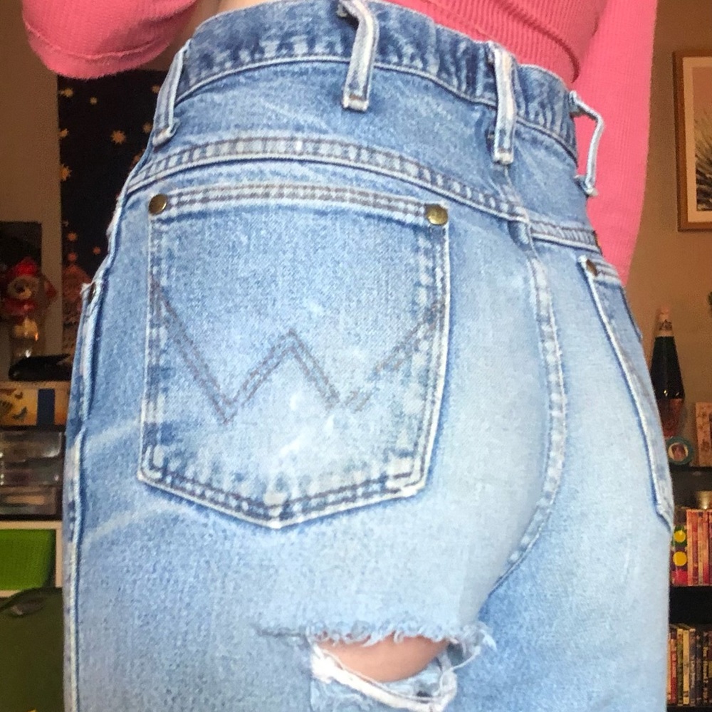 Wrangler high waisted mom jeans 32x32